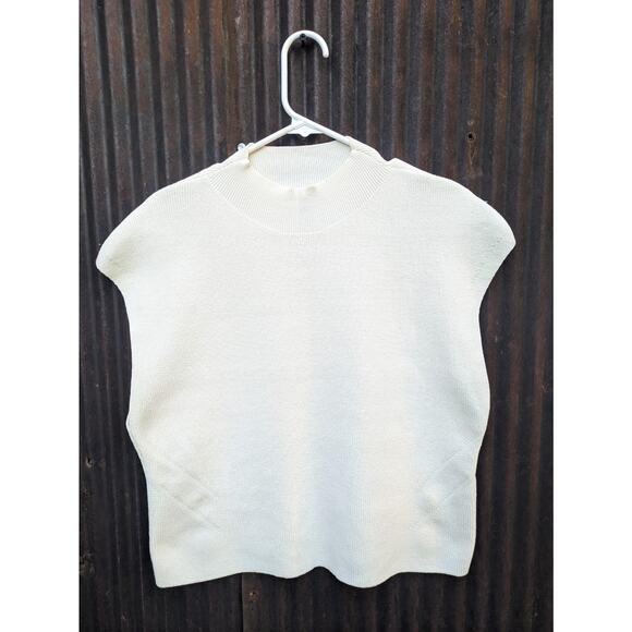 Express Short Sleeve Sweater Size Large Ivory Minimalist Preppy Quiet Luxury NWT - Picture 1 of 12